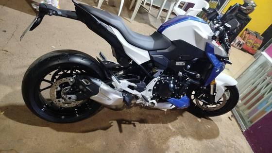 BMW F 900 R SPORT PLUS 